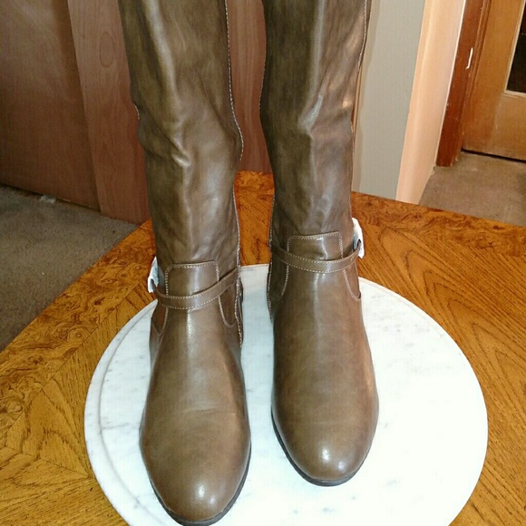 Avenue Shoes - Avenue Boots